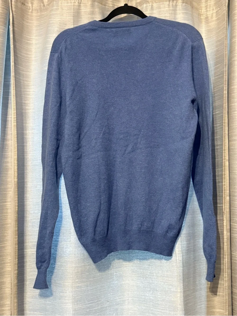 Club Room Men's V-Neck 100% Cashmere Sweater 2 Ply Light Blue Size M NWOT
